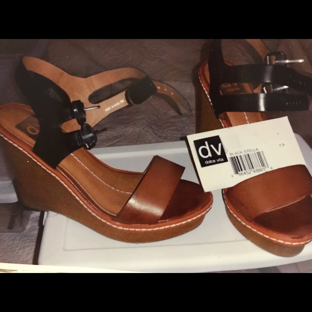 Dolce Vita sandals 7.5 EUC